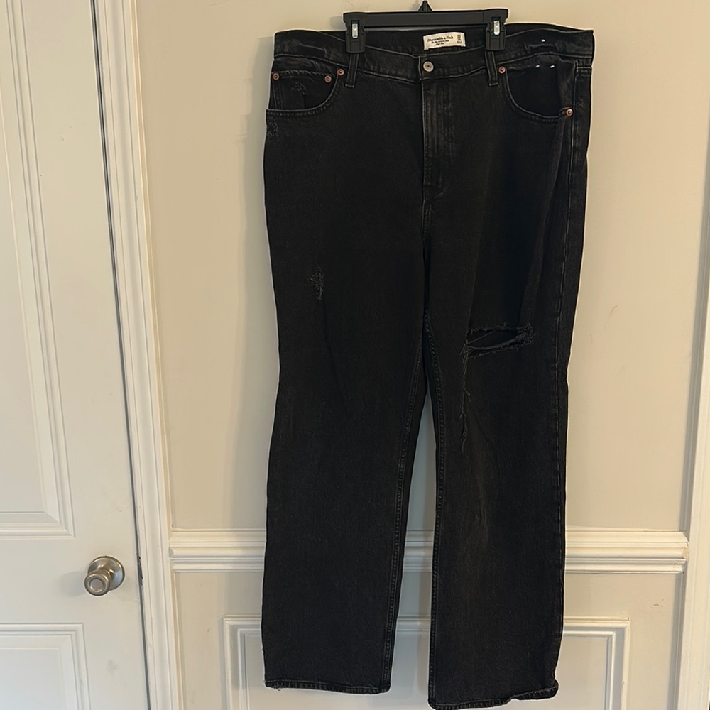 Abercrombie & Fitch 90’s Relaxed Jean High Rise women’s size 16